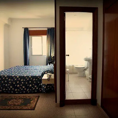 Catalan Hotel *